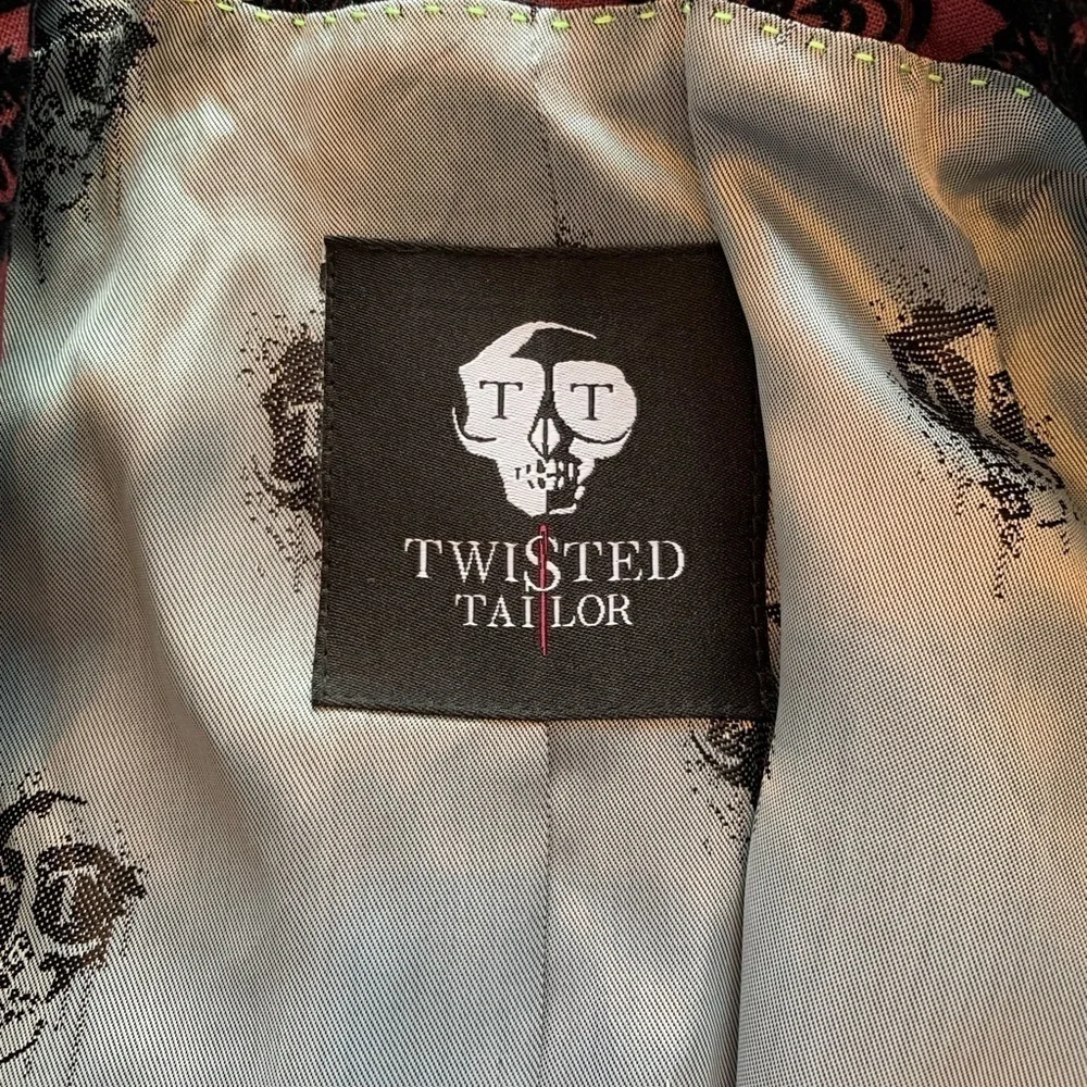 Twisted Tailor Blazer Men Sz 34R Black Burgundy Textured Velvet Dandy Old Money - Picture 16 of 16